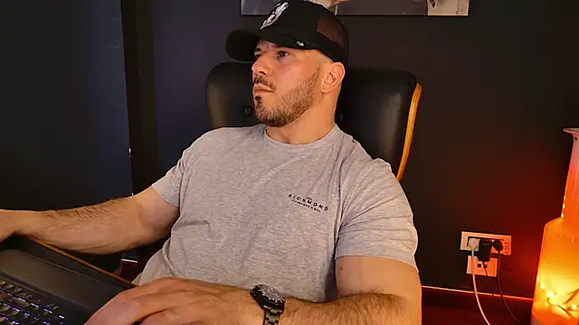 AngeloEric Obrolan Langsung XXX