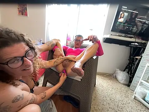 SophienewCDplayer's Webcam Show