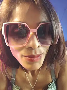 Pokazy przed kamerką – Ivy_the_goddess