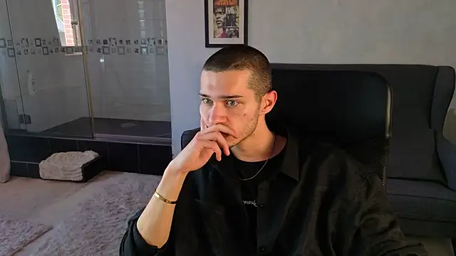 KaydenDrew 现场XXX聊天