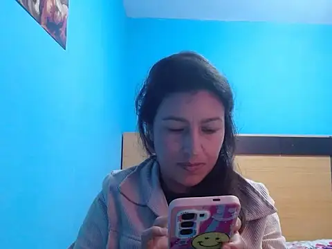 SarahFriendly Adlı Modelin Canlı XXX Sohbeti