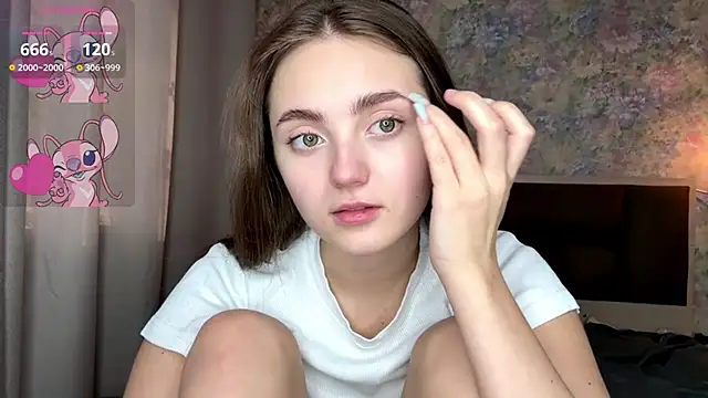 Chatroom XXX en direct de LoraDavi