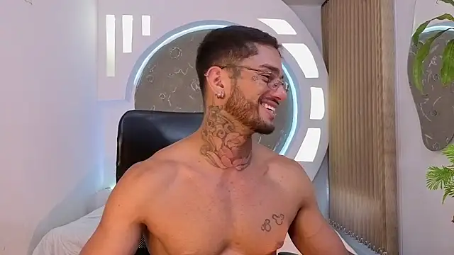 AlanrodgersのライブXXXチャット