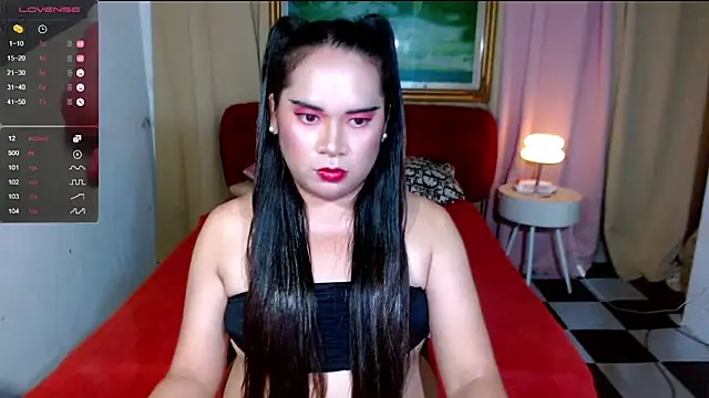 HugeCumRainSamantha Webcam-Show