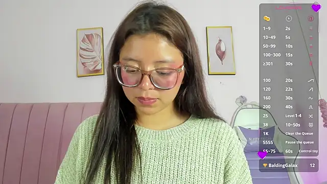 Chat XXX en directo de Zoow_bluussh