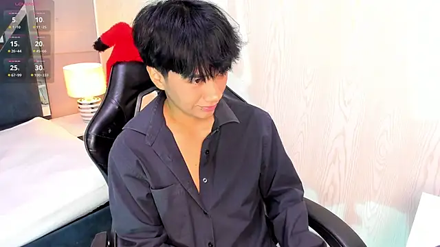 Eriol_ লাইভ XXX চ্যাট