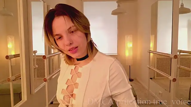 true_voice Webcam Show