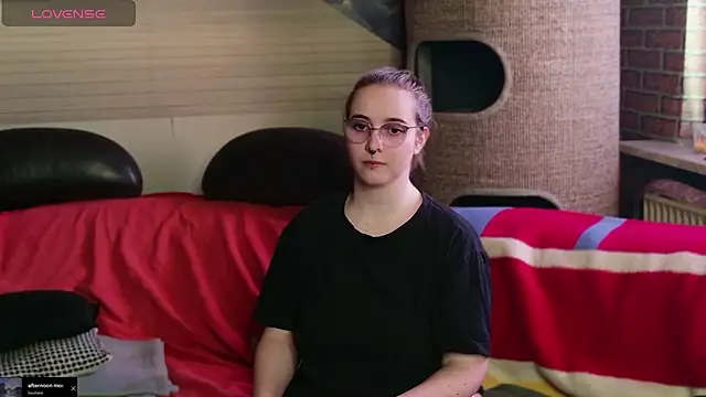 GamerGirl_Eve's Live XXX Chat