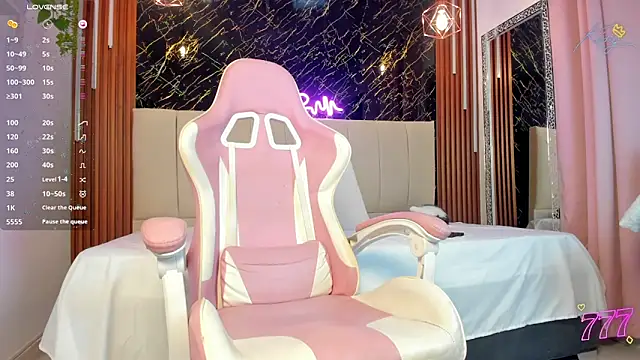 keane_lee_n Webbikameraesitys