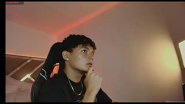 Luca_Voss webkamerás műsora