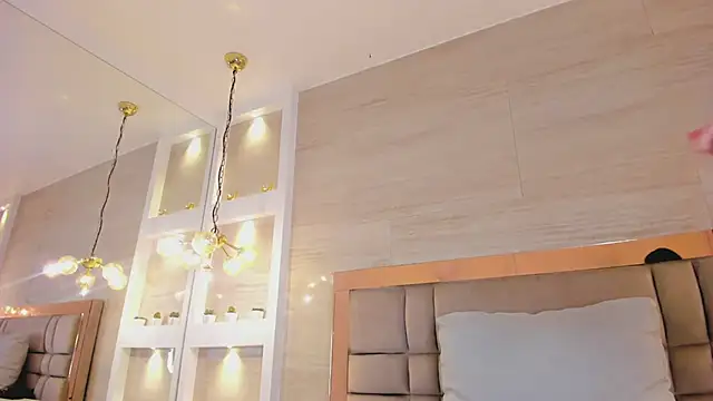 XXX chat uživo modela chloe_murray