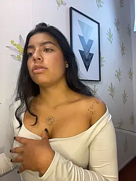 Živý XXX chat Laia_white