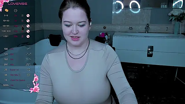 HelenHartt: онлайн-секс-чат