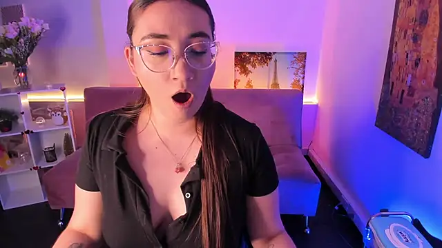 _RosieRider Adlı Modelin Canlı XXX Sohbeti