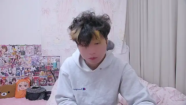 Cream-001 Pertunjukan Webcam