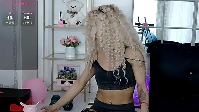 Chat XXX en directo de SarahRaynex