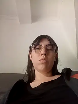 Show modela CoralSmit na web-kameri