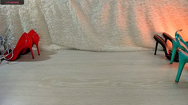 queens_nylon's Live XXX Chat