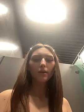 Chatroom XXX en direct de AnitaFly