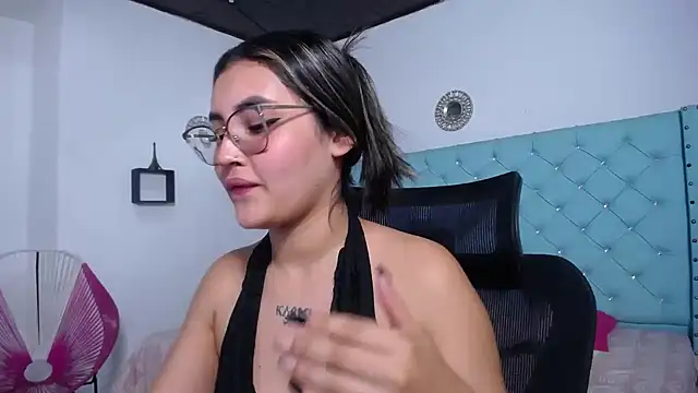 kathe-mills235 现场XXX聊天