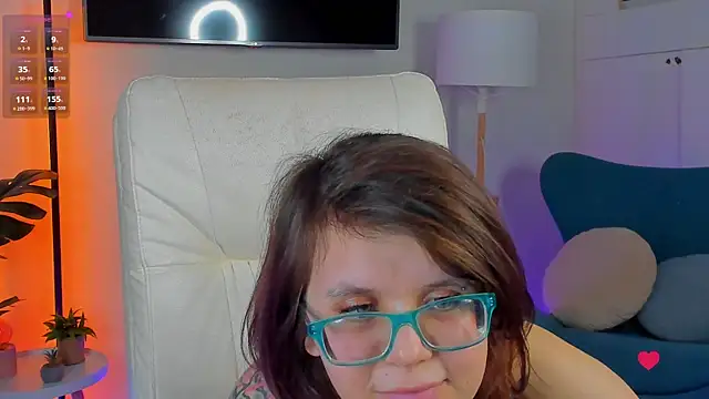 Chat XXX en directo de Ariell_Mini