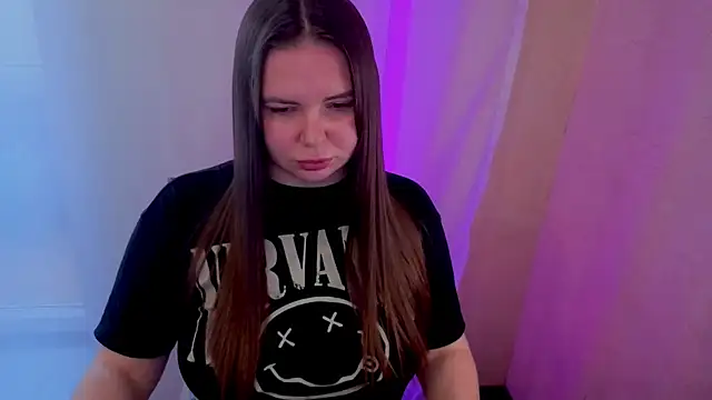 Cutie_Curvy – Live XXX-chat