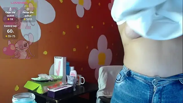 VirellaAshford Adlı Modelin Canlı XXX Sohbeti