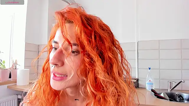 XXX chat uživo modela KikkoLee