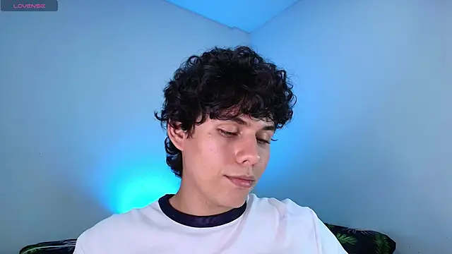 Naytoon__lex Show in webcam