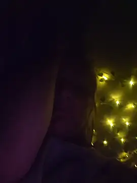 SultrySummer68's Webcam Show