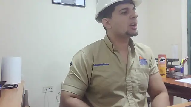 Chat XXX Live Officeb0y