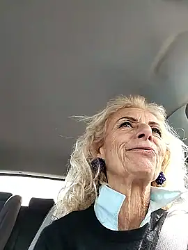 clarabell4 现场XXX聊天