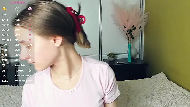 JinnyMcie – Naživo XXX chat