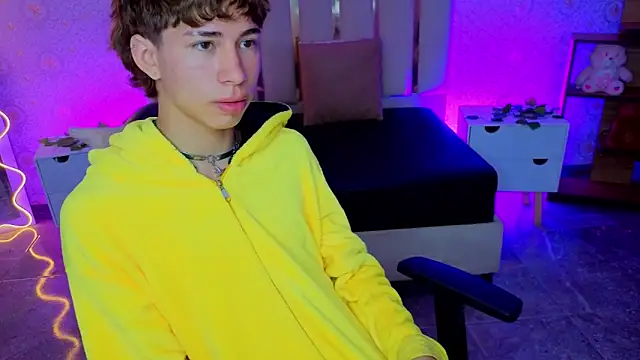 kaelwolf_tay Adlı Modelin Web Kamerası Şovu