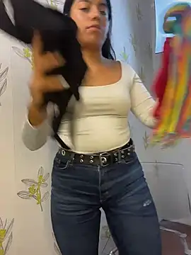 Laia_white Live XXX Chat