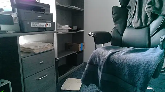 TrevorSteele লাইভ XXX চ্যাট