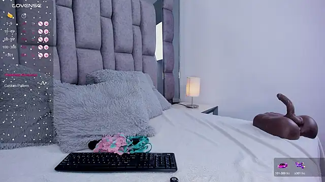 Živý XXX chat EMMAHILL1