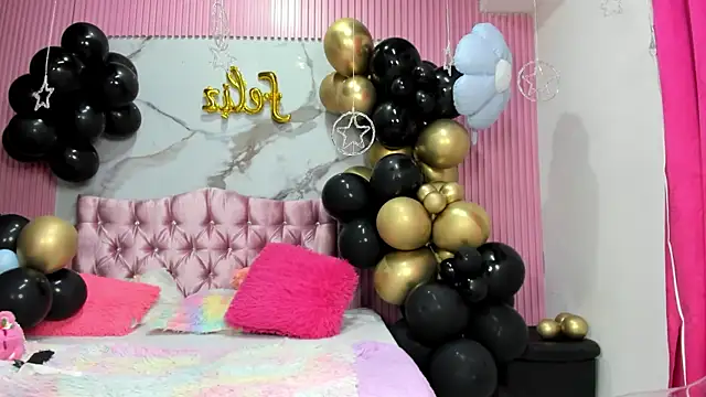 Mindy_19のライブXXXチャット