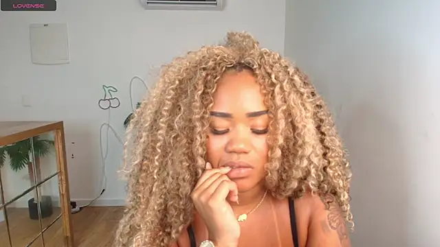 Alma_Dunn's Live XXX Chat