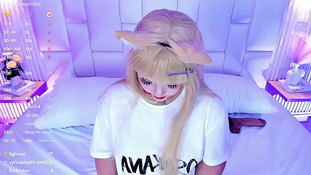 Chat +18 de NanaOsaky ao vivo