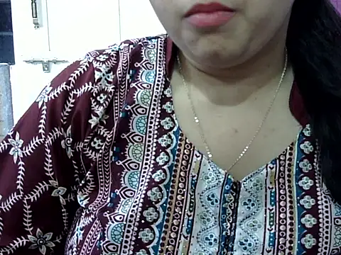 แชท XXX สดของ Cute_Aliyaa