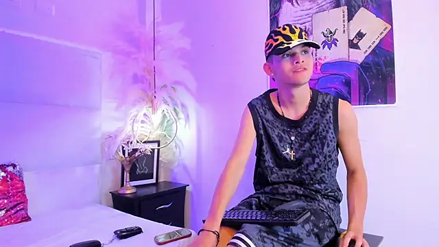 your_d0ll1 webcam show