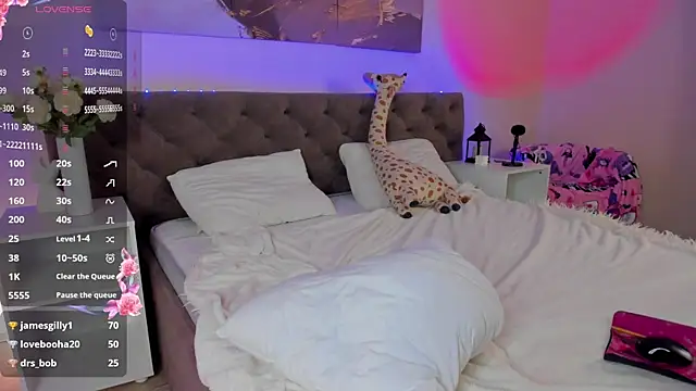 Linablueeyed 即時 XXX 聊天