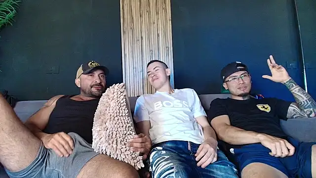 Онлайн чат XXX angelstream