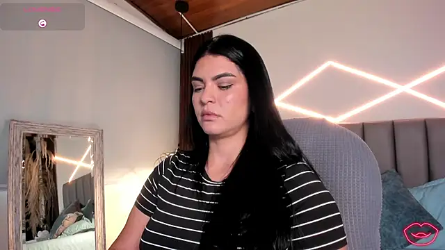 Chat XXX en directo de Veronicalanx1