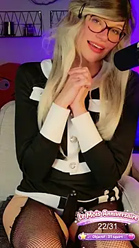 Kittychatte Chat XXX in diretta