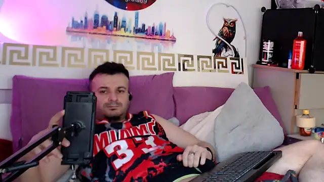 iuligruia69 Pertunjukan Webcam