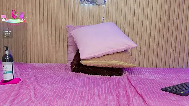 Moon_celeste's Live XXX Chat