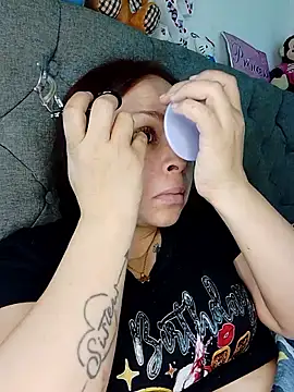 Lina19_93's Live XXX Chat