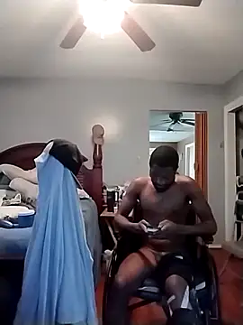 Chat +18 de moneymandes757 ao vivo